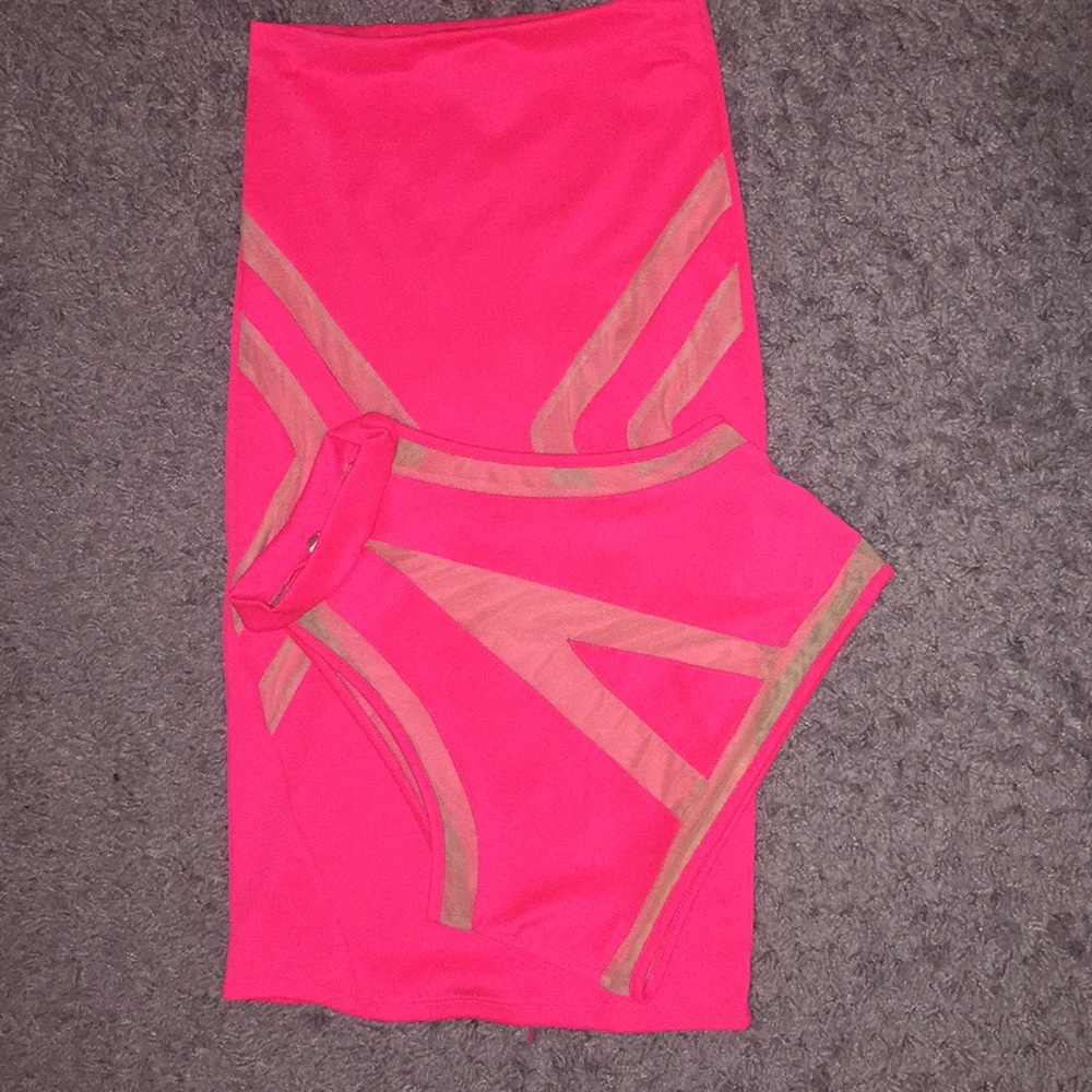 Two Piece Set